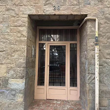Comfortable Apartment Close To Bunkers Del Carmel!-3